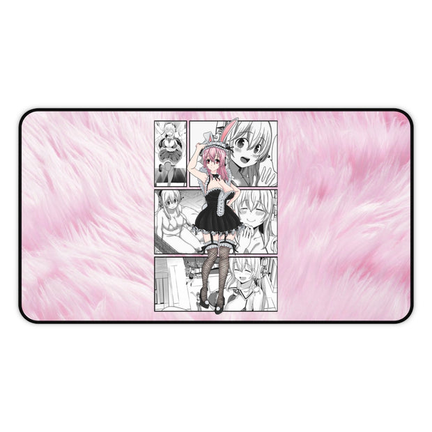 Super Sonico Desk Mat